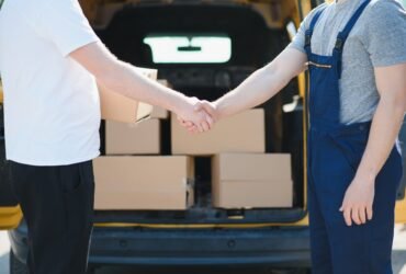 Delivery service send to customer receiving package