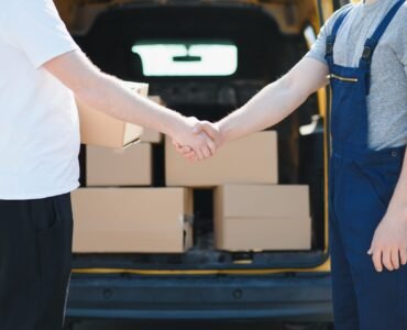 Delivery service send to customer receiving package